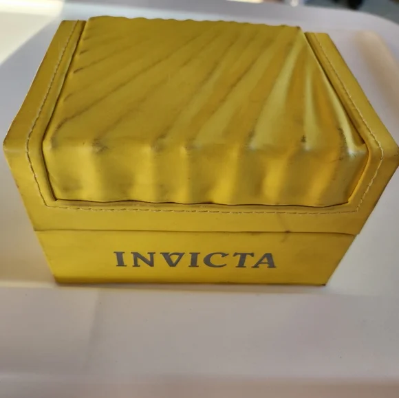 INVICTA Reserve Men's Watch